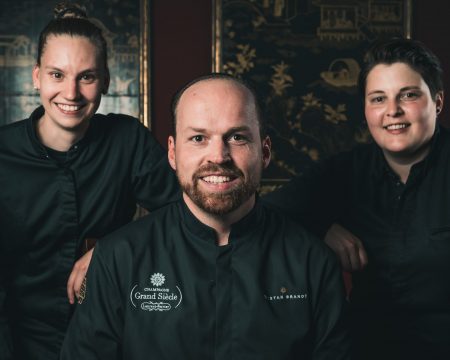 240704_Hotel Schloss Reinhartshausen_Somone Kubitzek, Tristan Brandt, Hella Eggers ©Fabian Matalla 240704_Hotel Schloss Reinhartshausen_Somone Kubitzek, Tristan Brandt, Hella Eggers ©Fabian Matalla